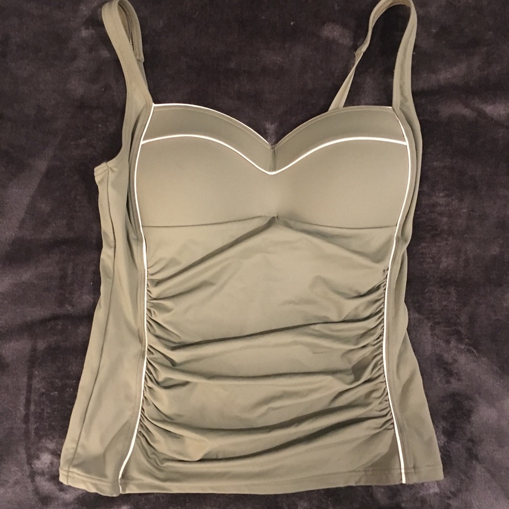 Nip tuck Swim Tankini